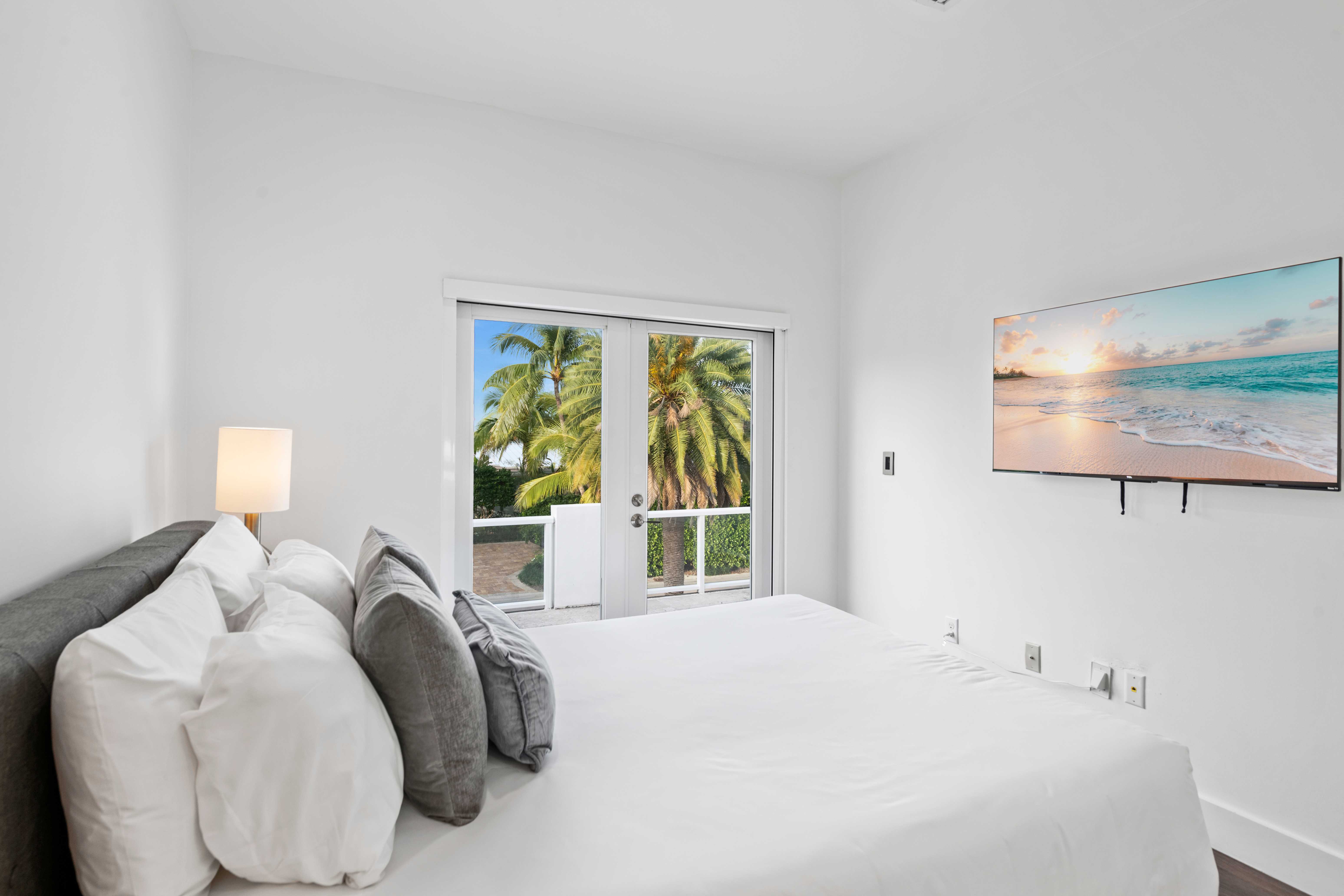 bedroom of VILLA rental Miami