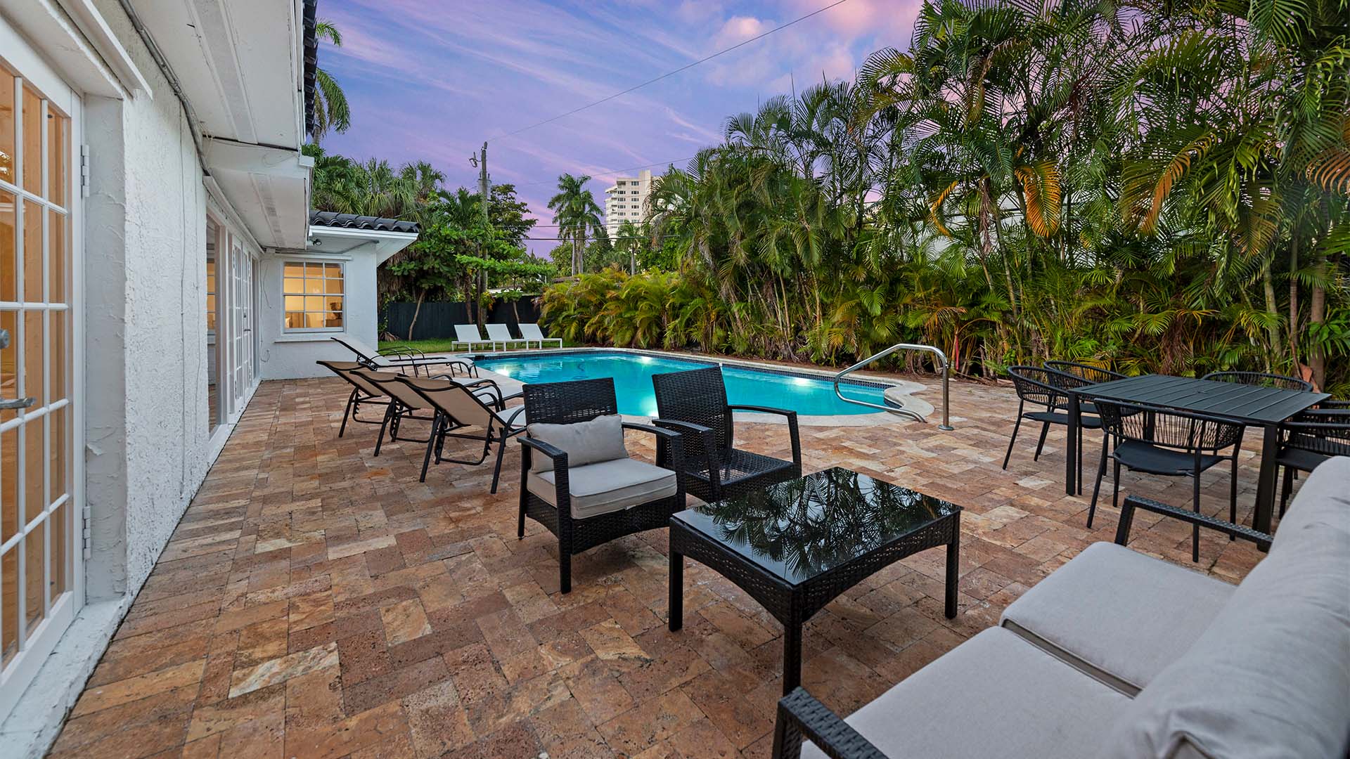 Luxury mansion rental Miami