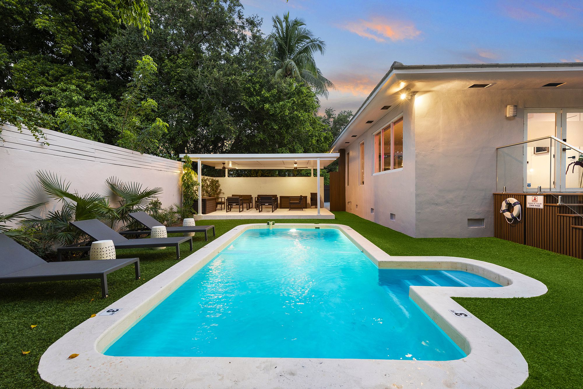 05 Bedroom Villa Faith pool area