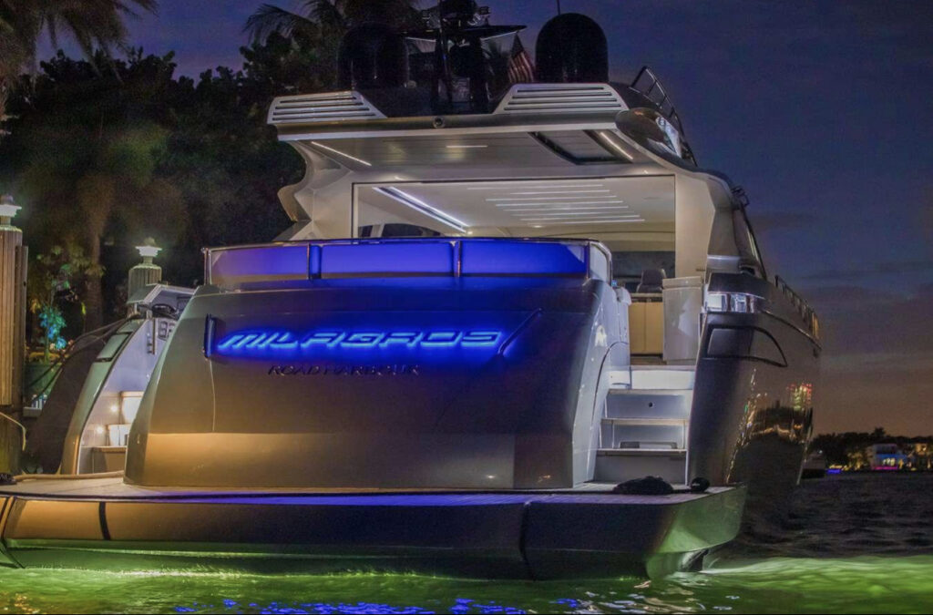 Pershing 82 Yacht Rental Miami