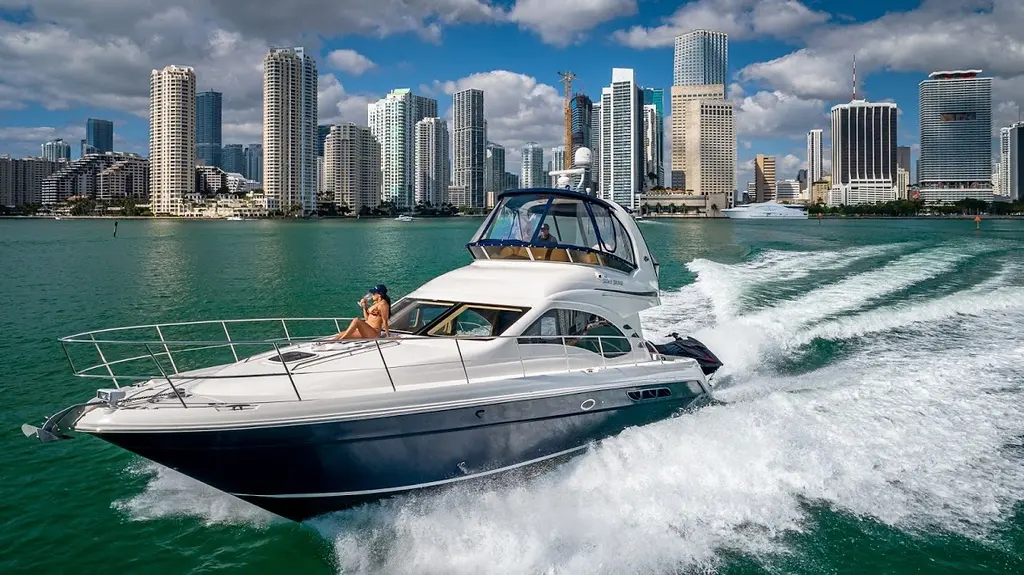 48 Sea Ray Sedan yacht rental Miami