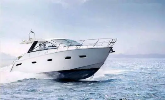 40' Sealine - J yacht rental Miami